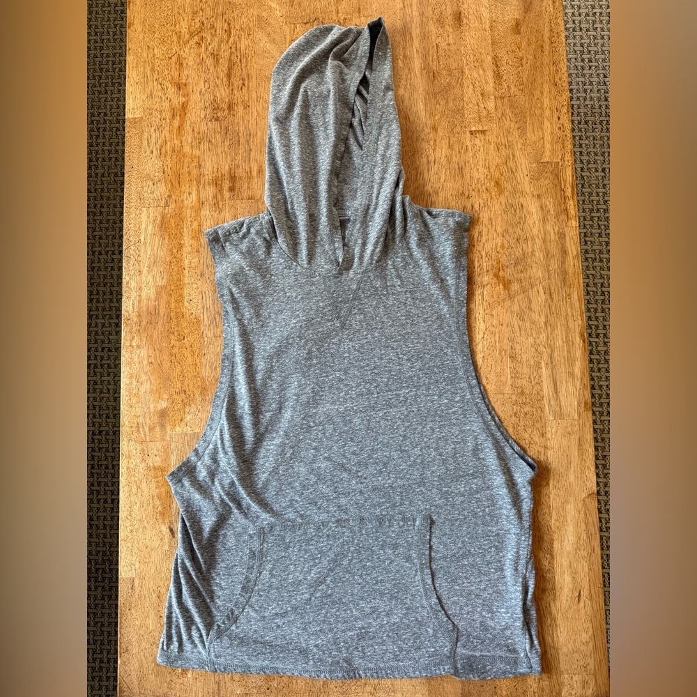 Gray Cut Out Muscle Tee Hoodie